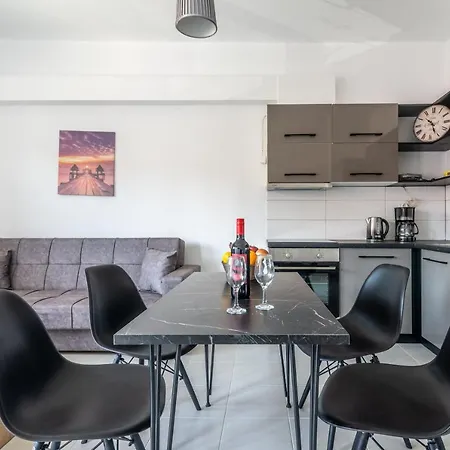 Modern Renovated Apt For Relax Heraklion  Exterior photo