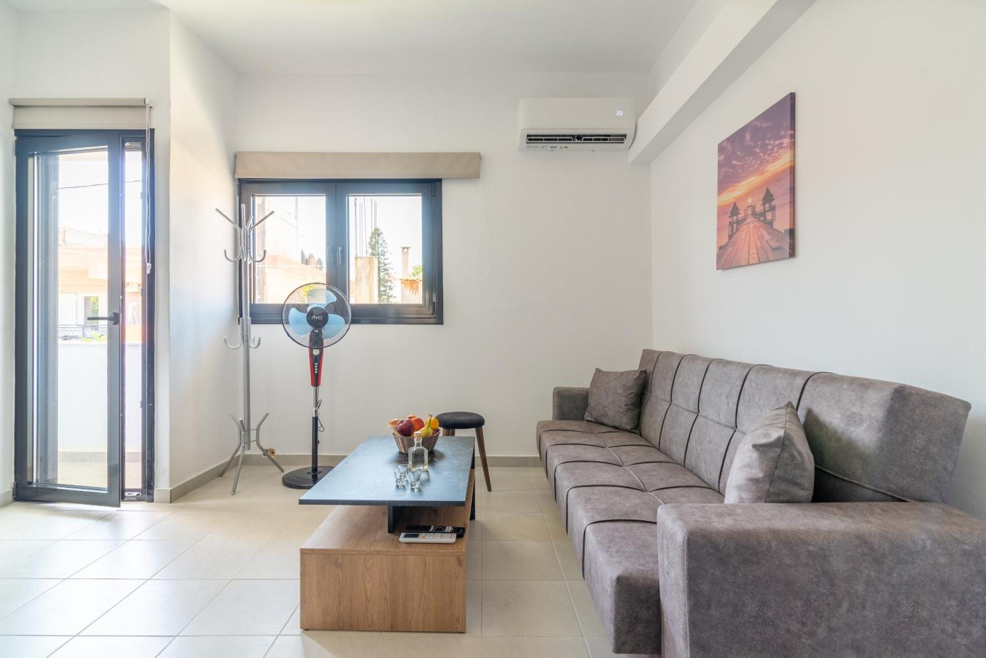 Modern Renovated For Relax